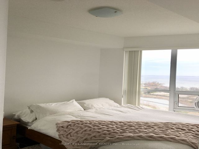 2703 - 2212 Lake Shore Blvd W