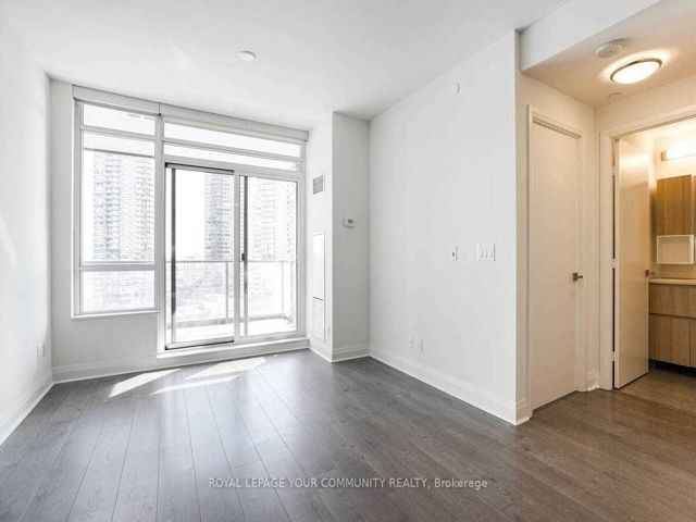 1002 - 36 Park Lawn Rd