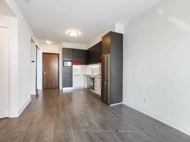 1002 - 36 Park Lawn Rd