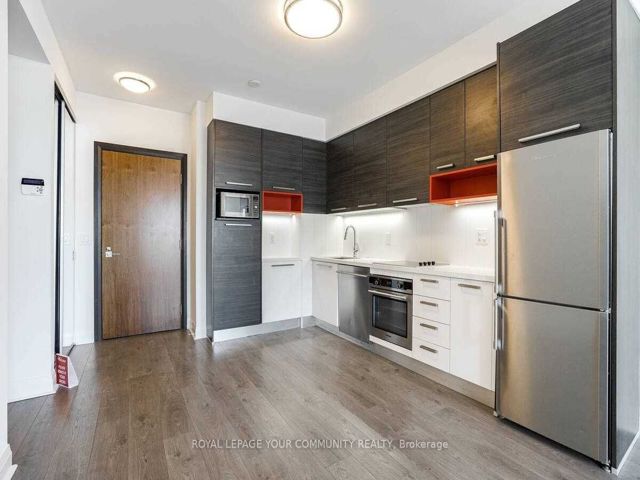1002 - 36 Park Lawn Rd