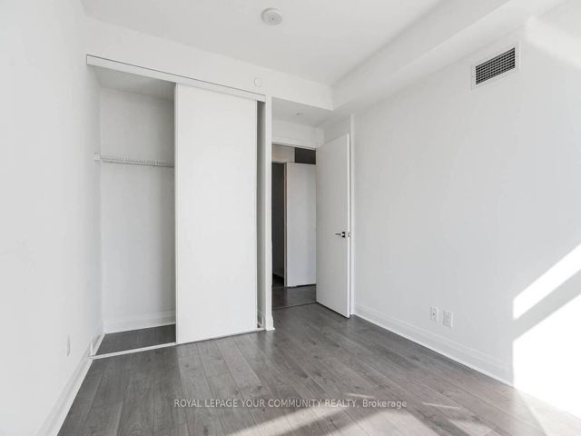 1002 - 36 Park Lawn Rd