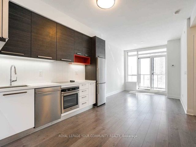 1002 - 36 Park Lawn Rd