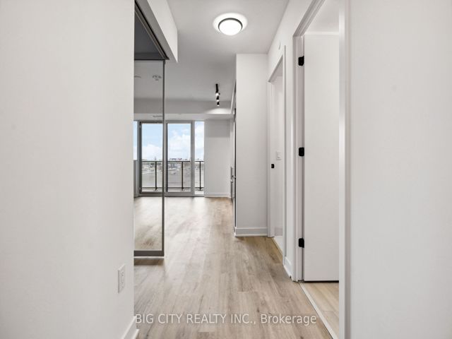 407 - 36 Zorra St