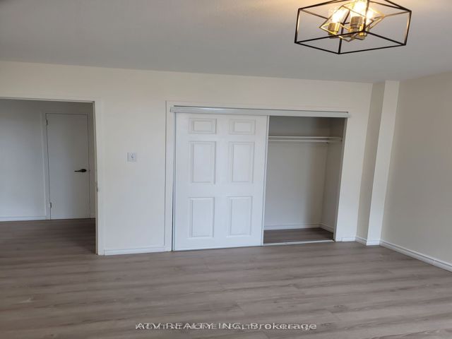 202 - 235 Grandravine Dr