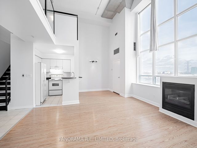 405 - 300 Manitoba St