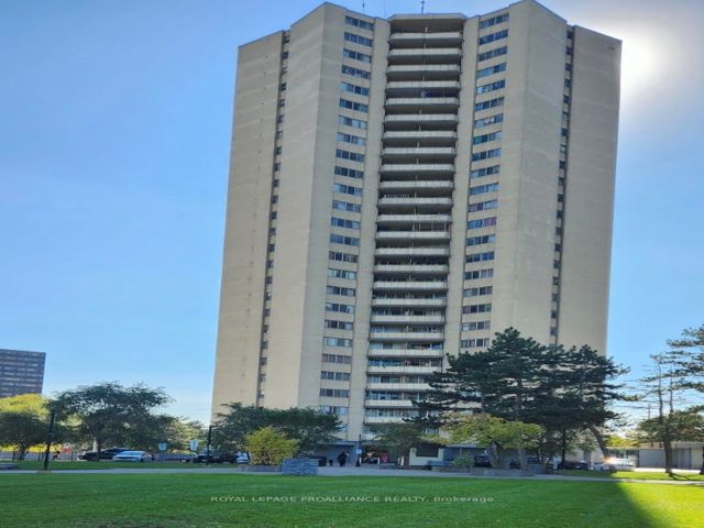 2705 - 330 Dixon Rd N