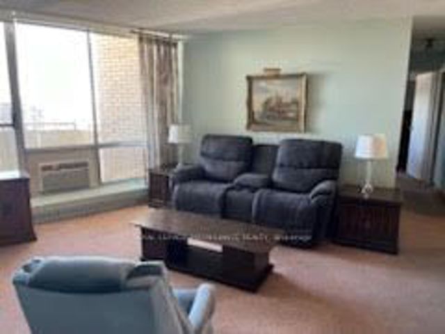 2705 - 330 Dixon Rd N