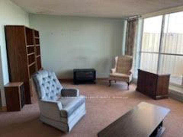 2705 - 330 Dixon Rd N