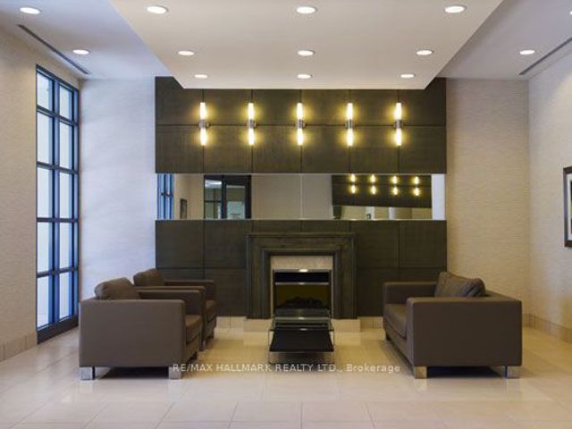 1401 - 5191 Dundas St W