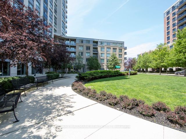 1401 - 5191 Dundas St W