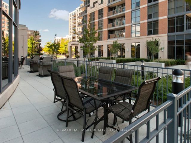 2203 - 5191 Dundas St W