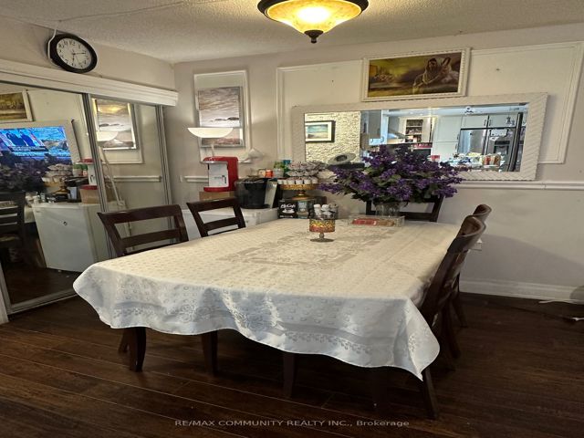1604 - 370 Dixon Rd