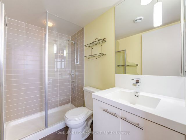 1204 - 5 Valhalla Inn Rd