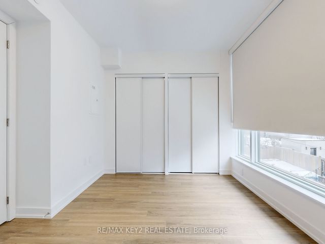 225 - 556 Marlee Ave