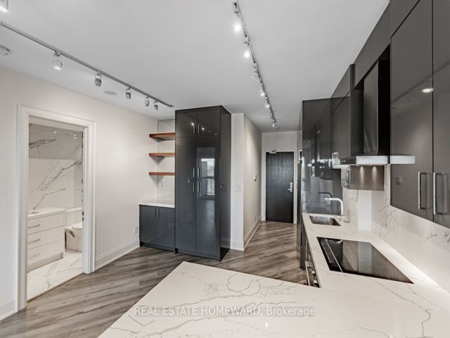 2734 - 165 Legion Rd N