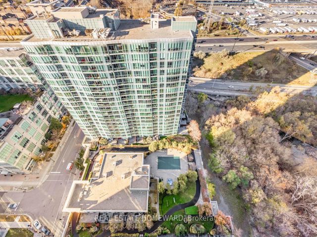 2734 - 165 Legion Rd N