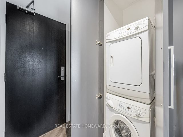 2734 - 165 Legion Rd N