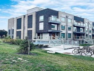 213 - 7 Applewood Lane