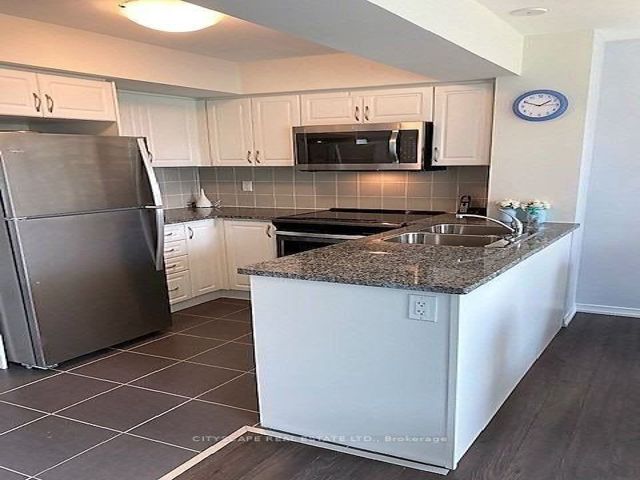 213 - 7 Applewood Lane