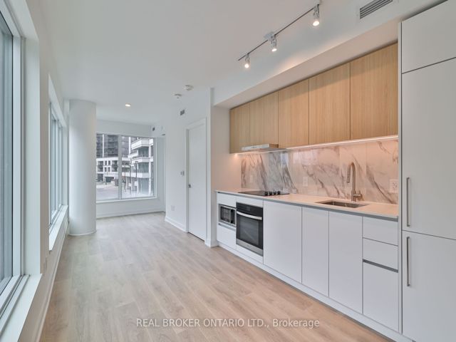 208 - 1100 Sheppard Ave W