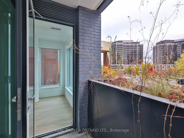 208 - 1100 Sheppard Ave W