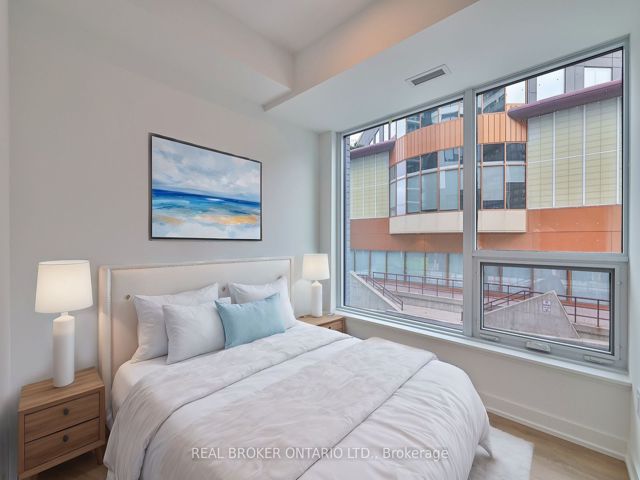 208 - 1100 Sheppard Ave W