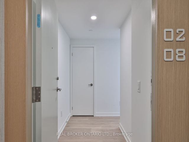208 - 1100 Sheppard Ave W