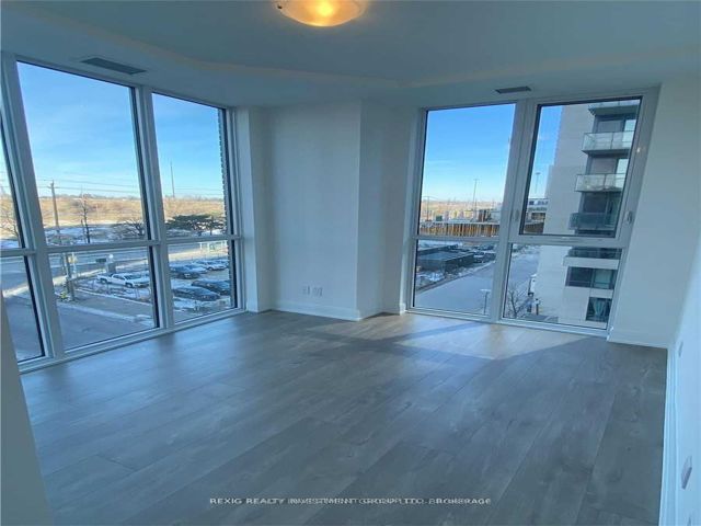 404 - 70 Annie Craig Dr