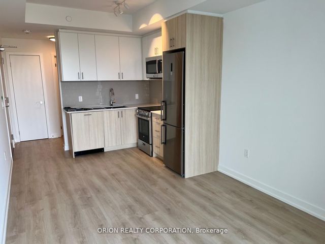 302 - 1195 The Queensway  W