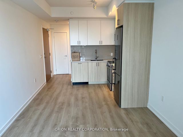 302 - 1195 The Queensway  W