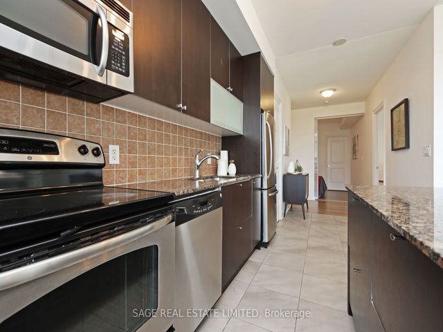 409 - 16 Brookers Lane