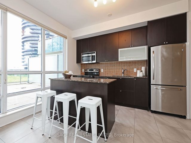 409 - 16 Brookers Lane