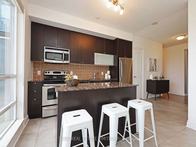 409 - 16 Brookers Lane