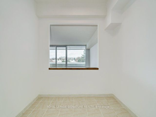 507 - 260 Scarlett Rd