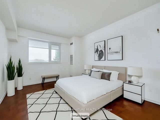 507 - 260 Scarlett Rd