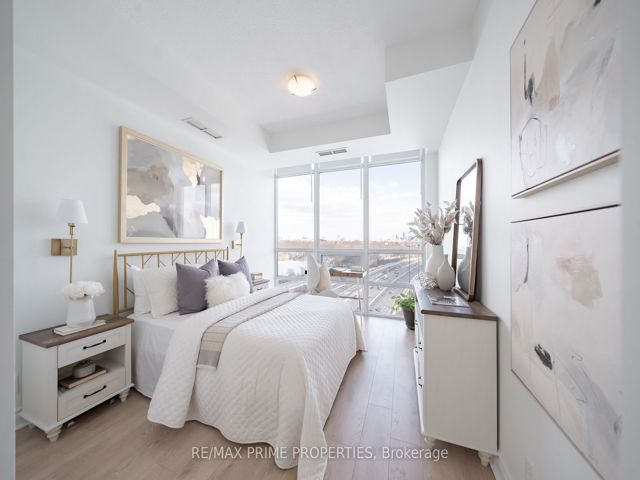 1407 - 1900 Lake Shore Blvd W