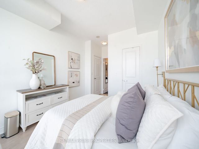 1407 - 1900 Lake Shore Blvd W