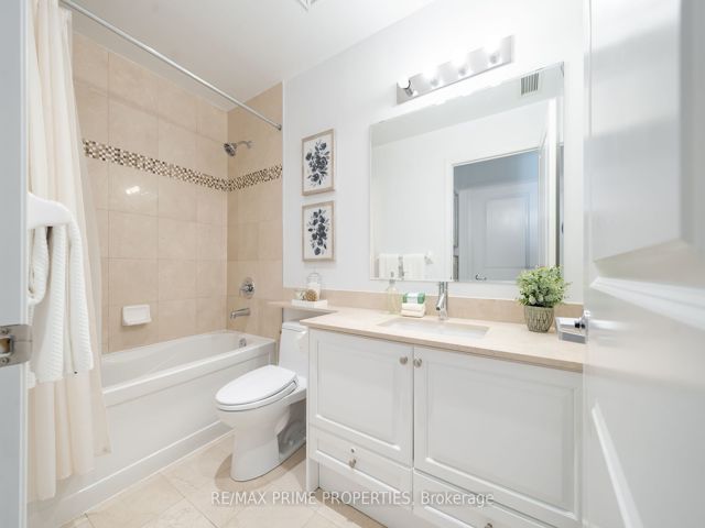 1407 - 1900 Lake Shore Blvd W