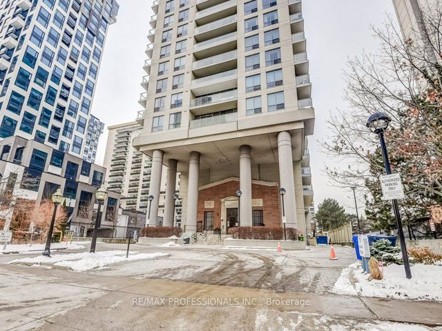 1701 - 70 High Park Ave