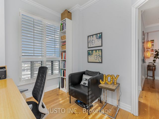 1614 - 2083 Lake Shore Blvd W