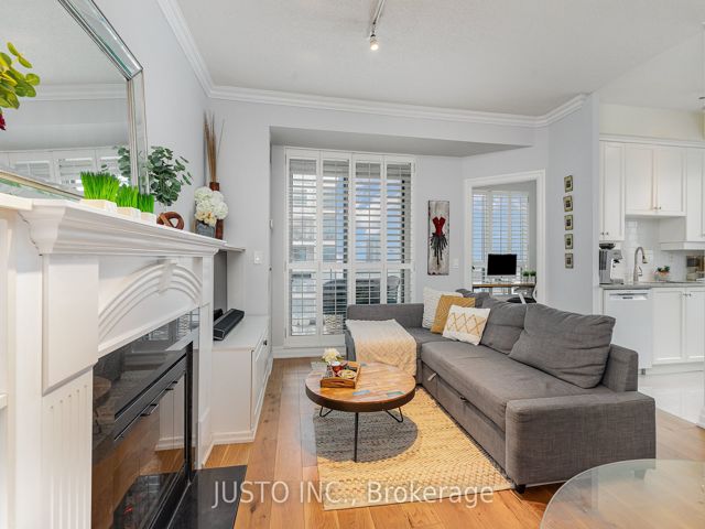 1614 - 2083 Lake Shore Blvd W