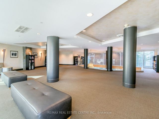 911 - 5 Marine Parade Dr