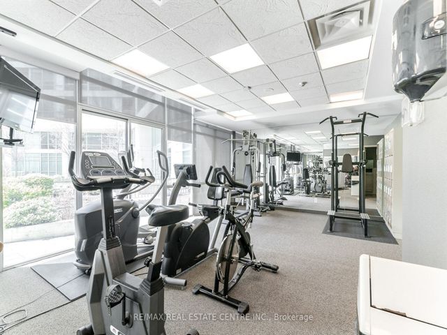 911 - 5 Marine Parade Dr