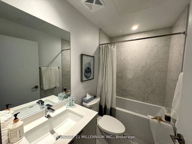 3009 - 1926 Lakeshore Blvd
