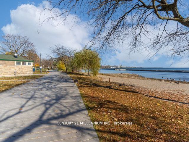 3009 - 1926 Lakeshore Blvd