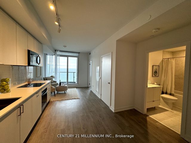 3009 - 1926 Lakeshore Blvd