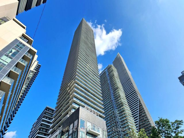 703 - 70 Annie Craig Dr
