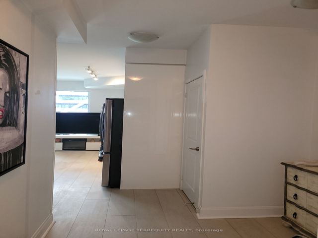 701 - 33 Shore Breeze Dr