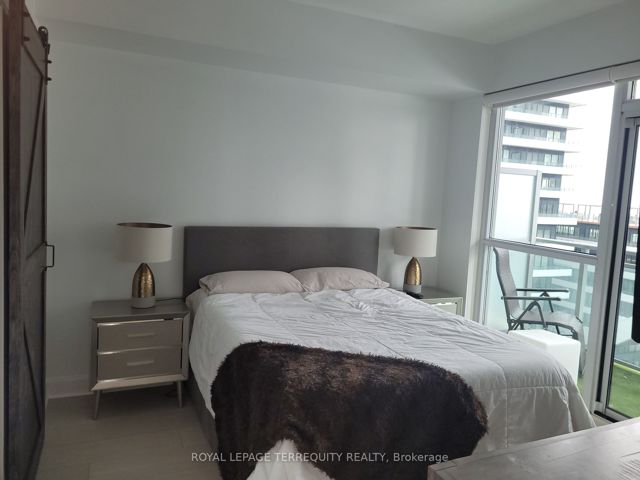 701 - 33 Shore Breeze Dr