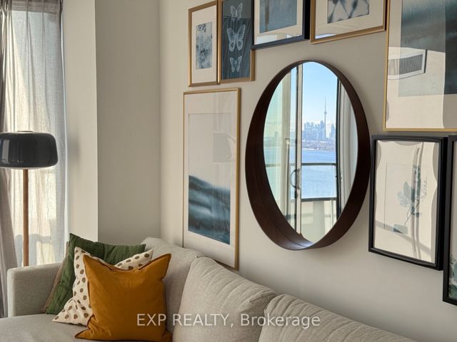 2808 - 20 Shore Breeze Dr